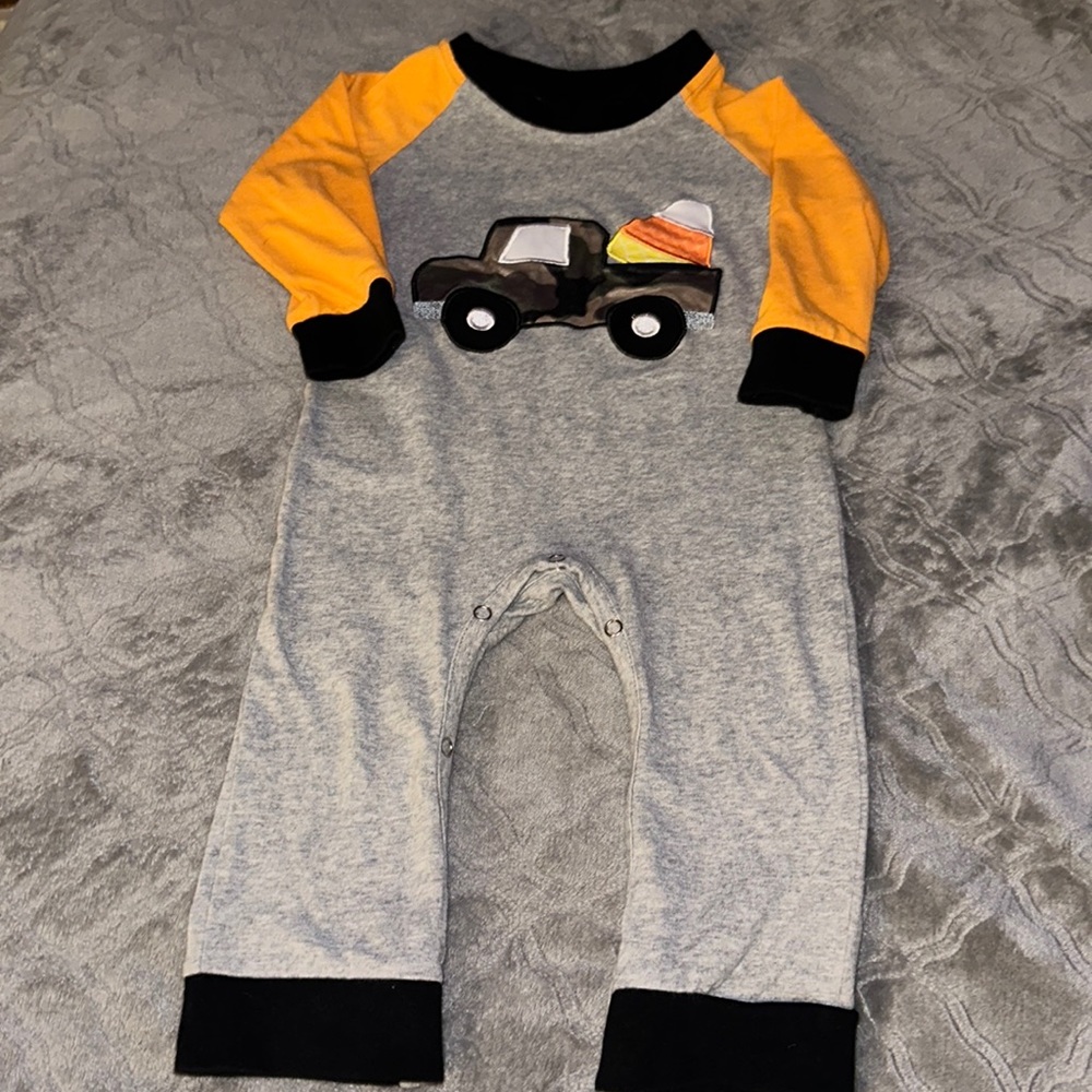 Boutique Halloween Camo Truck w/ Candy Corn Romper size 18m